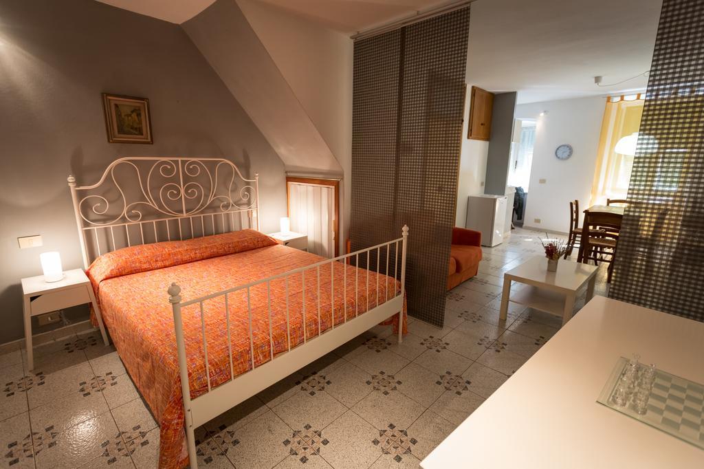 Robs House Apartment Riomaggiore Bagian luar foto